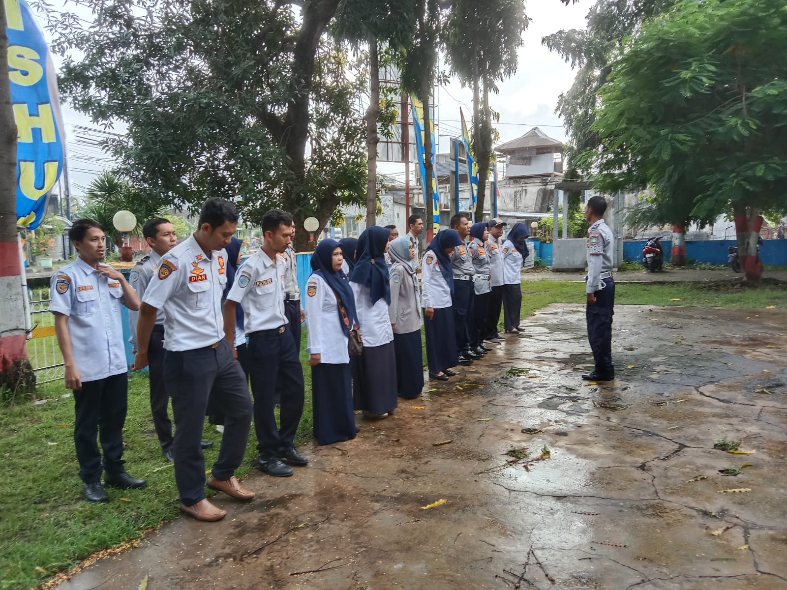 Apel Pagi